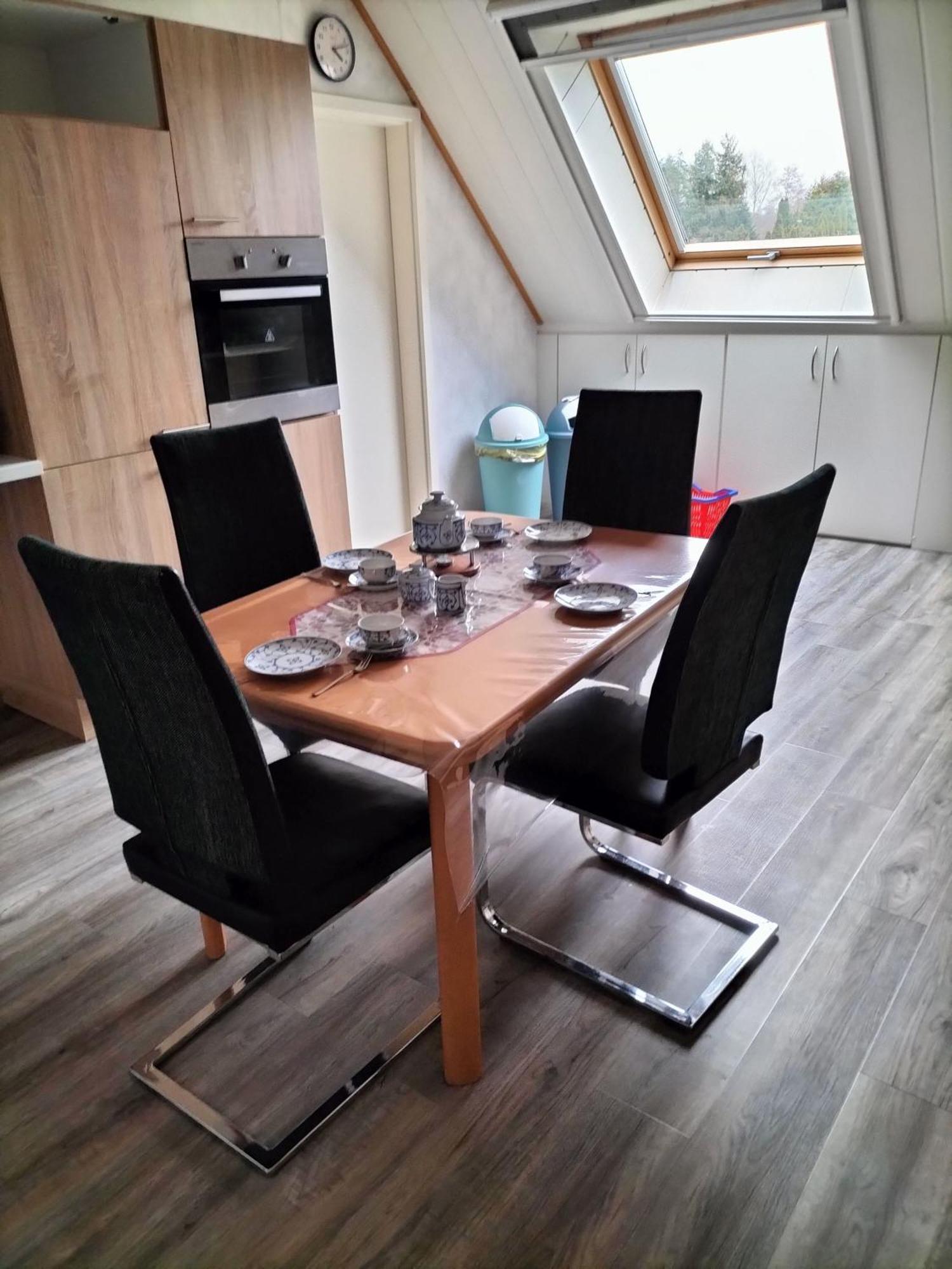Behrends, 15178 Apartment *